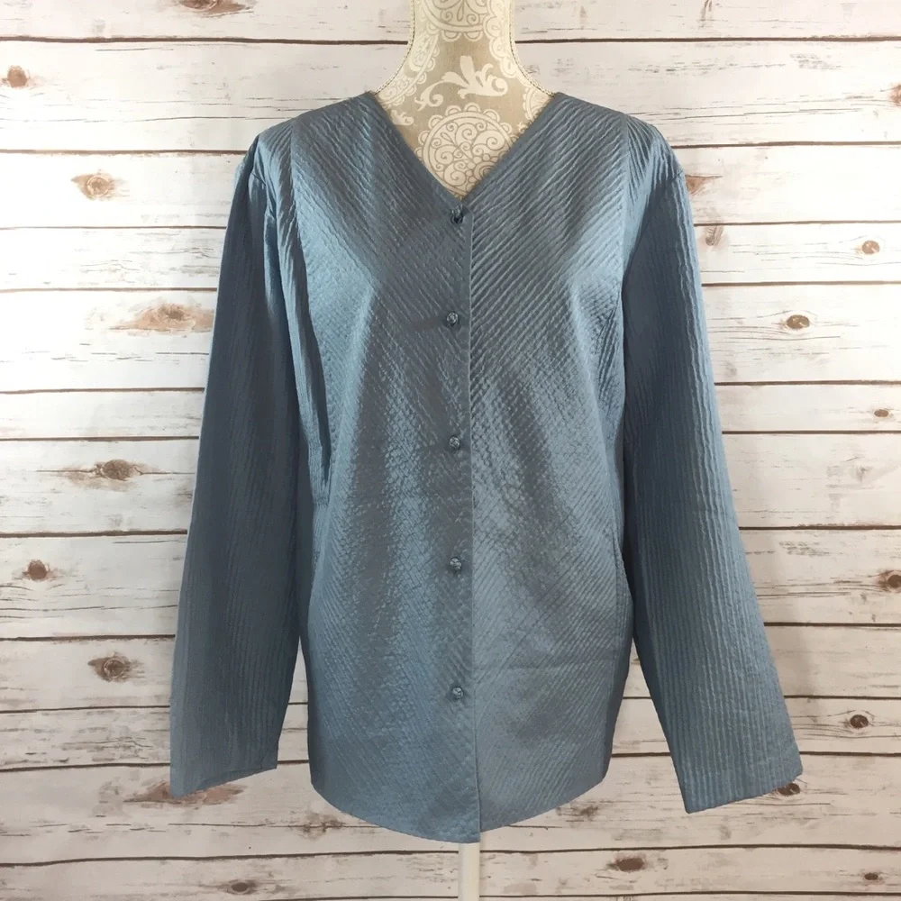 Eileen Fisher | Silk Quilted Button Jacket - Picture 1 of 7